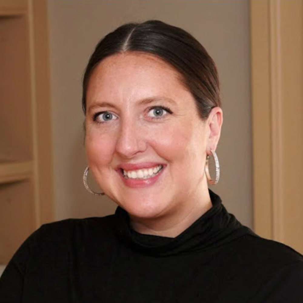 Meet your Posher, Caitlin